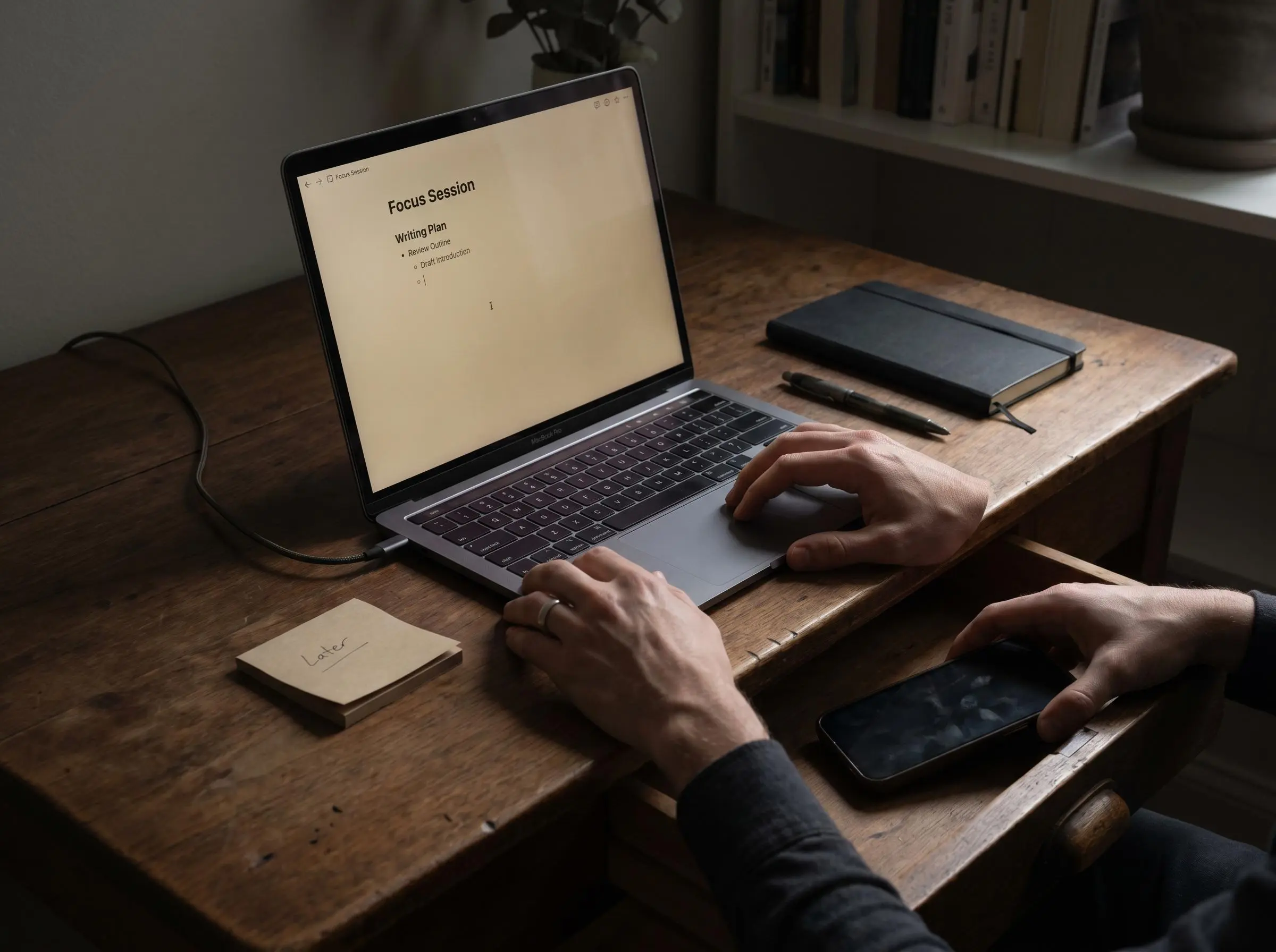 How to focus on one thing instead of switching tasks by removing triggers